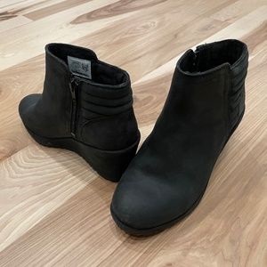 Merrell ankle boot